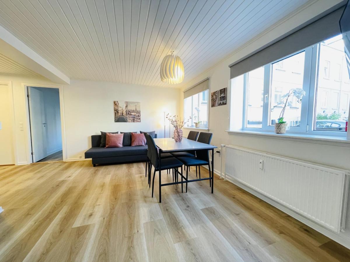 Aday - Charming Apartment In The Pedestrian Street Of Frederikshavn Exterior photo